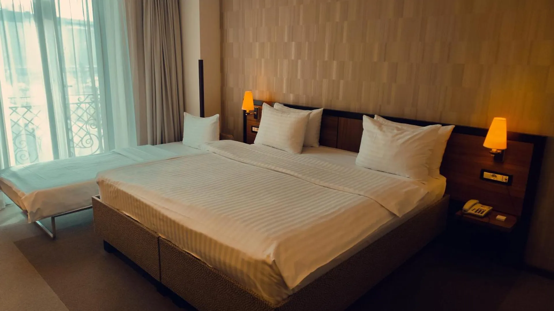 Europa Royale Bucharest Hotel
