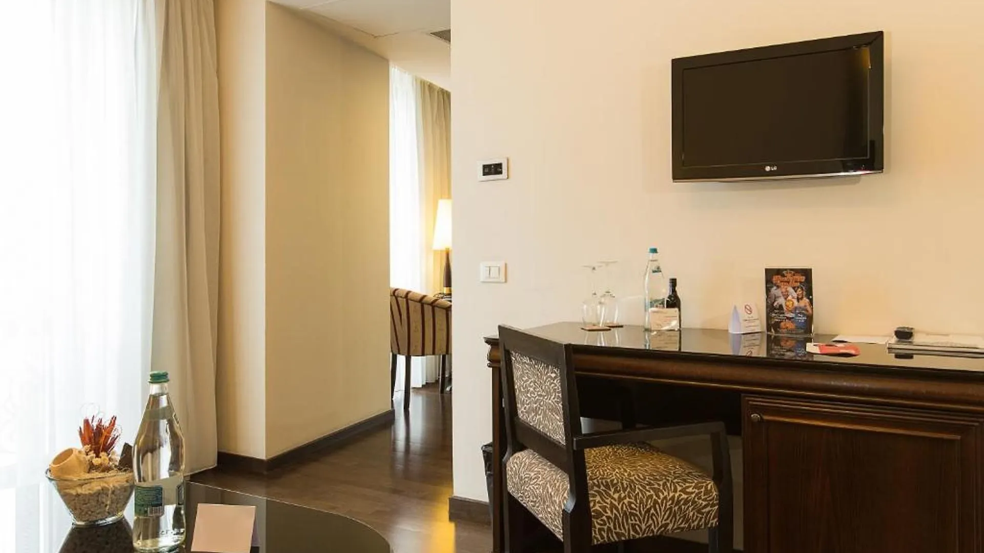 Europa Royale Bucharest Hotel