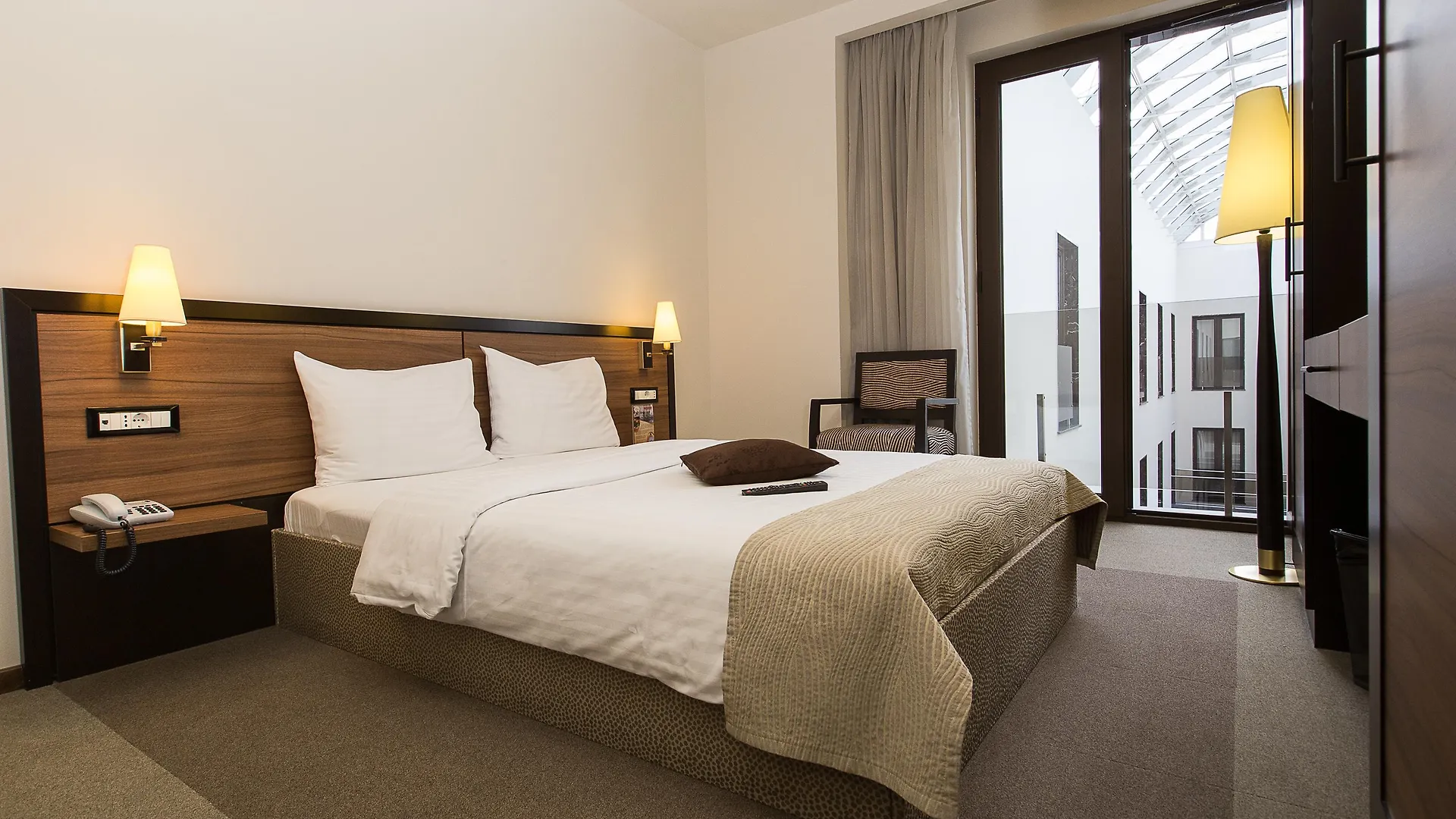 Europa Royale Bucharest Hotel 4*,